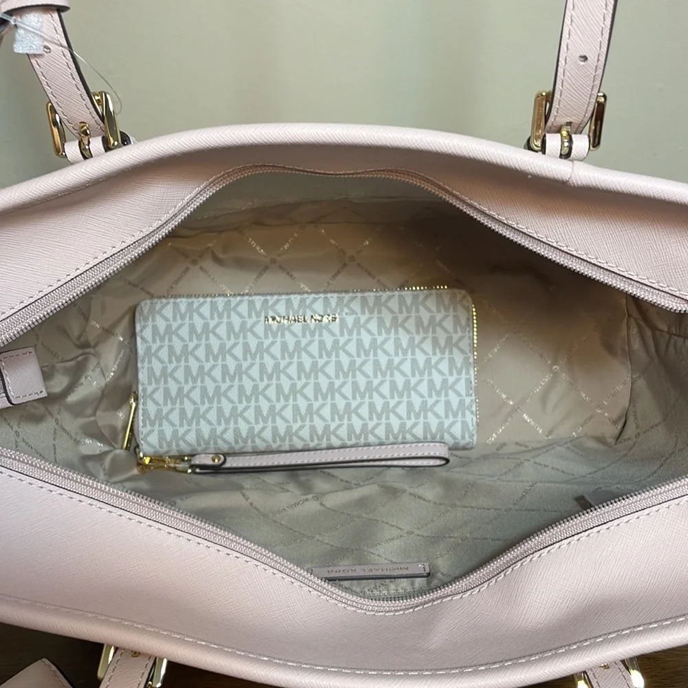 💕2pc Michael Kors Jet set tote bag and wallet - Picture 9 of 10